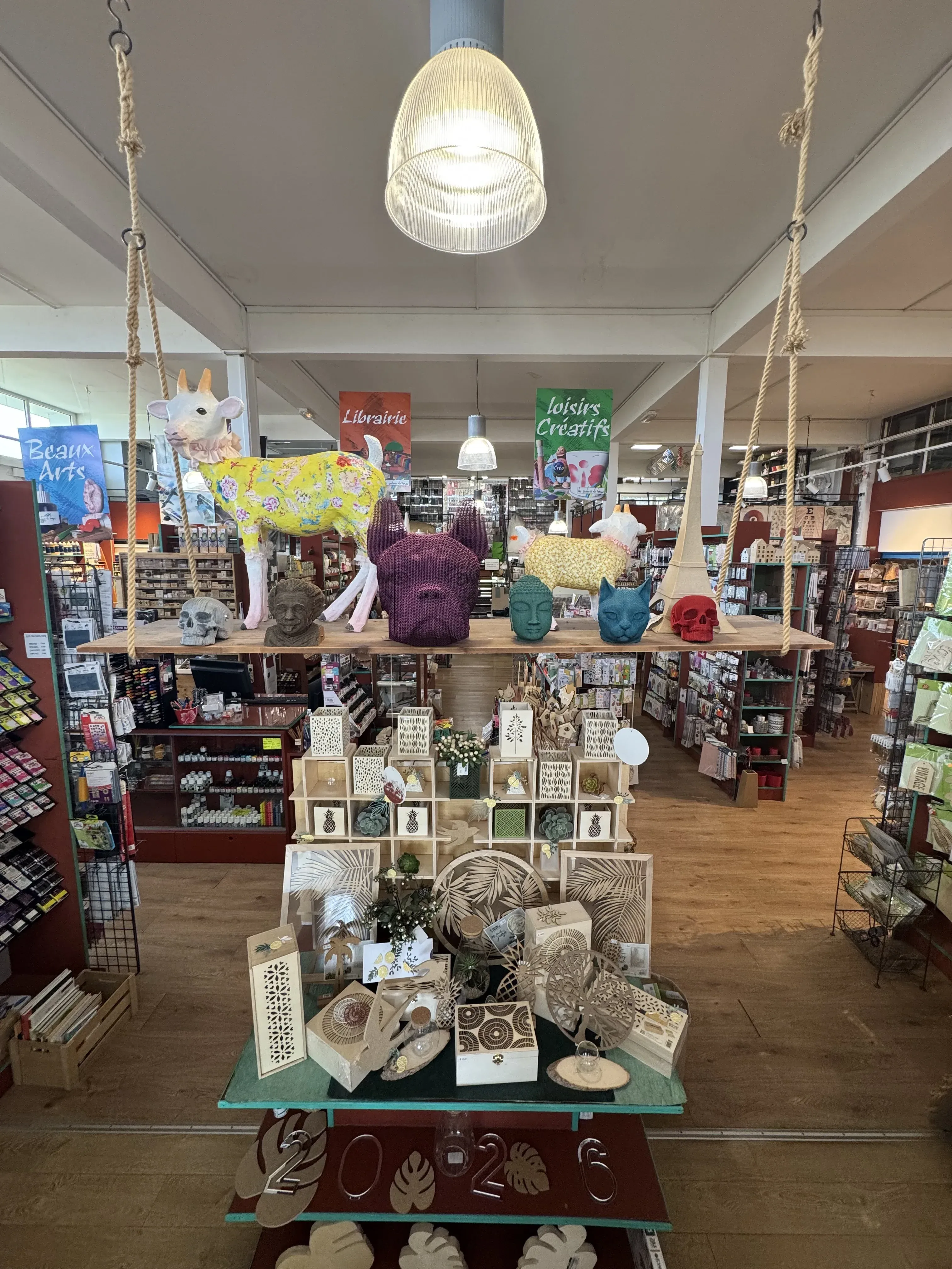 Intérieur de la boutique Les Couleurs du Temps